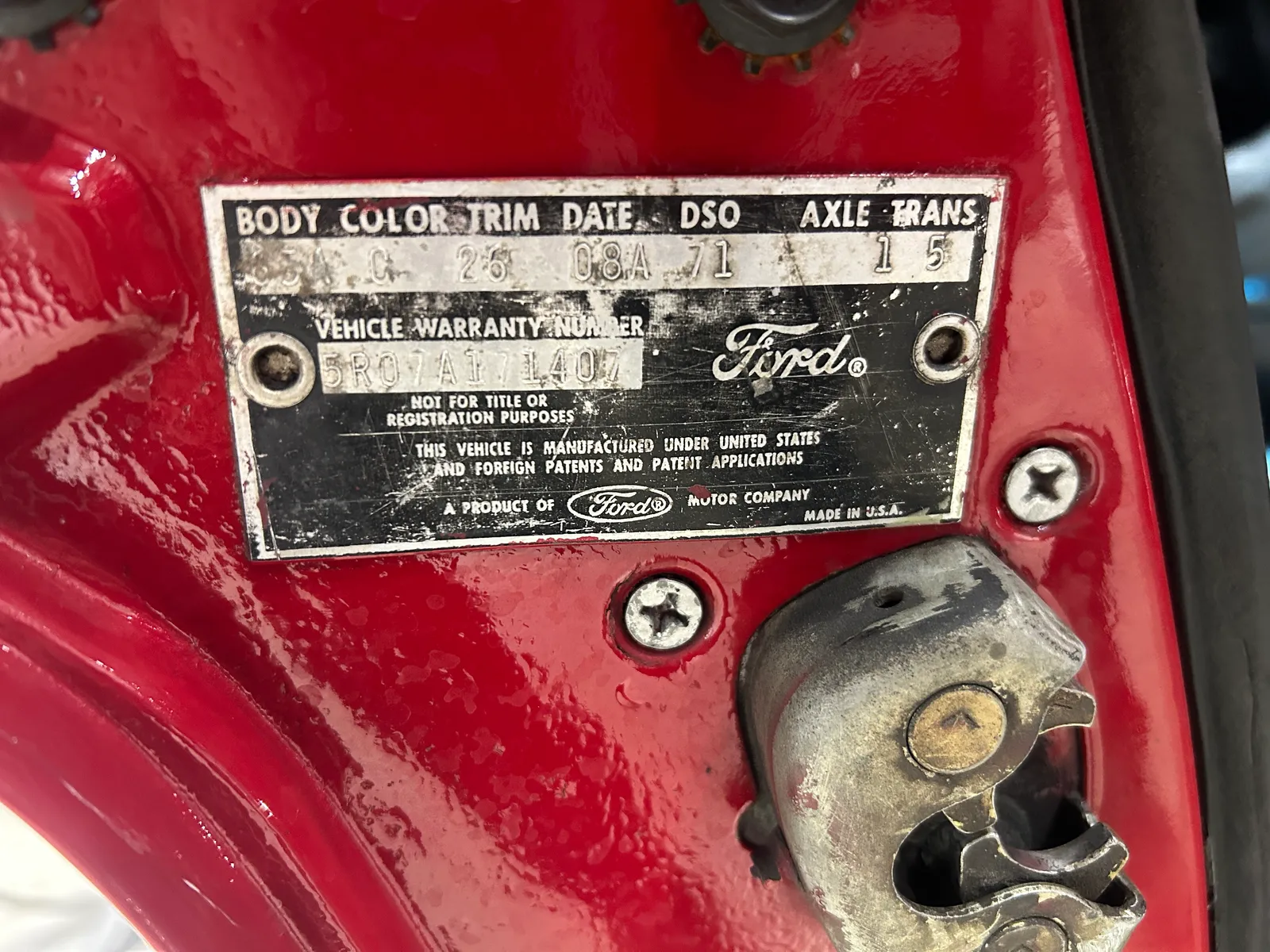 28_Numbers_ Trim tag_VIN .JPG